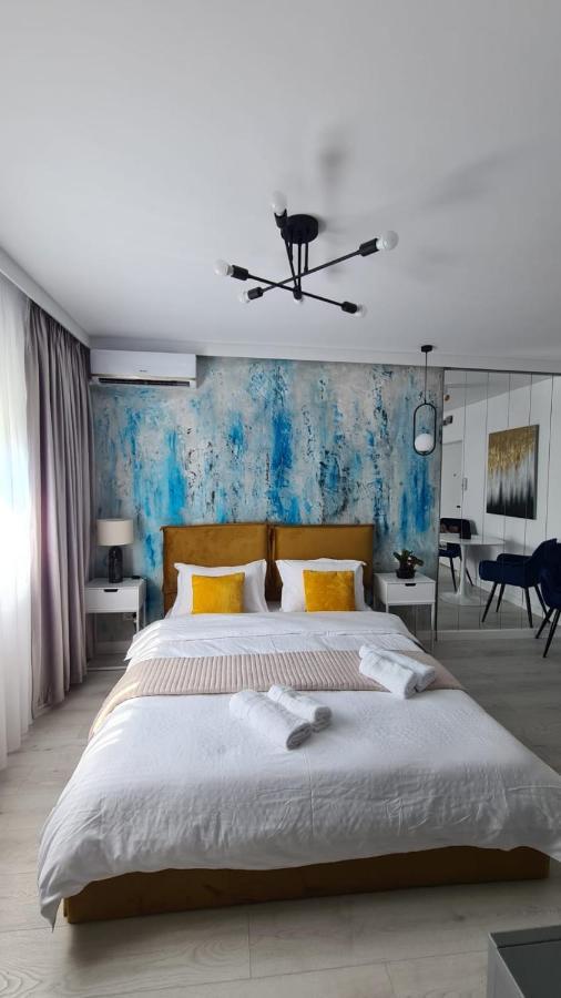 Government Deluxe Studio By Magic Apartments Bucarest Esterno foto